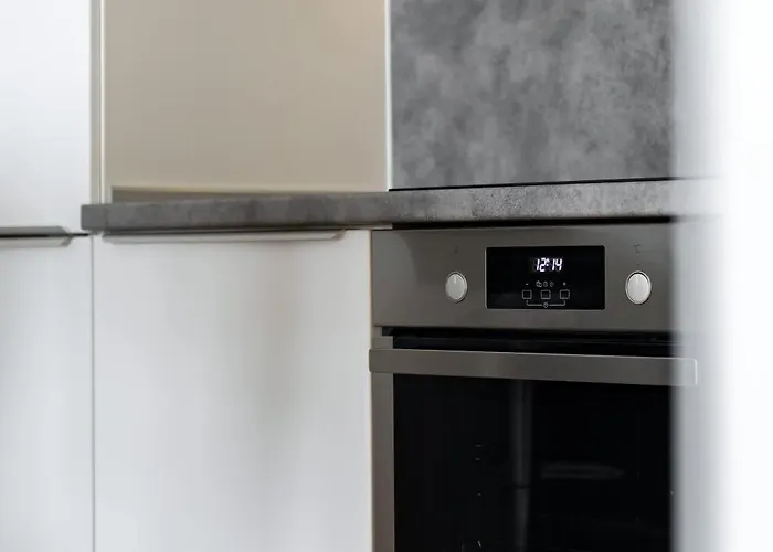 Bright With Parking & Balcony Apartamento